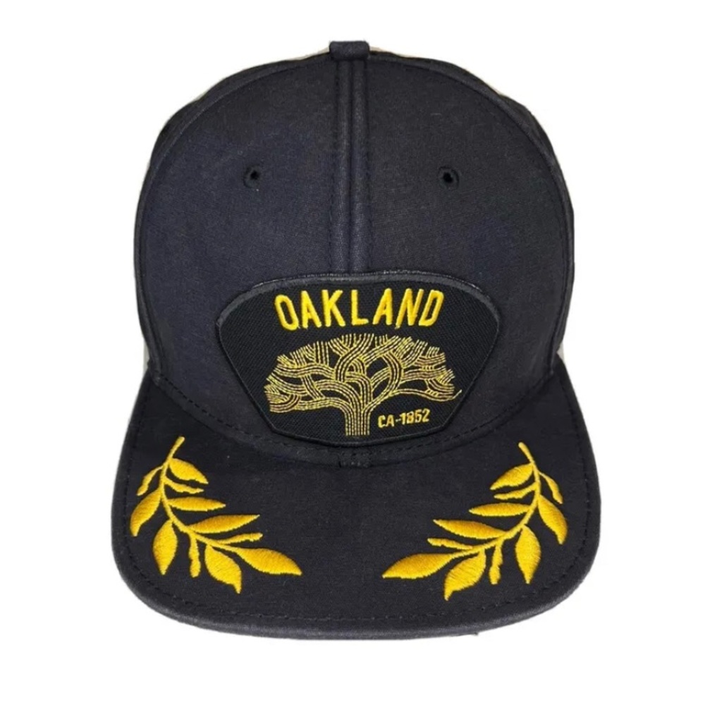 Goorin Bros Oakland snap back cap